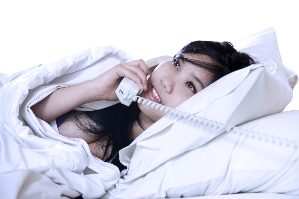 Romantic Discussions on The Phone